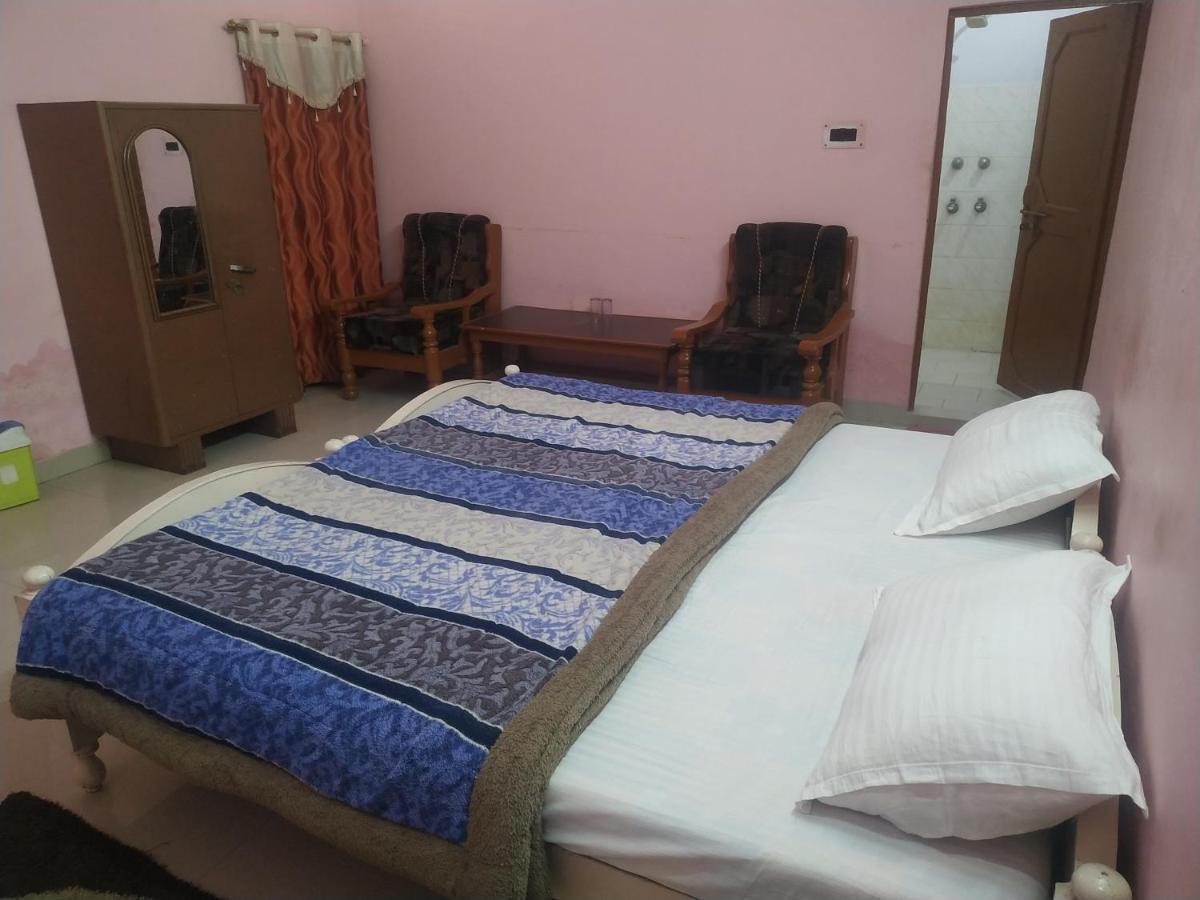 Hotel Shri Mahant Orchha 5 Mint Walking From Ram Raja Temple エクステリア 写真
