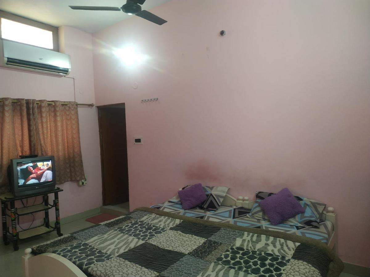 Hotel Shri Mahant Orchha 5 Mint Walking From Ram Raja Temple エクステリア 写真