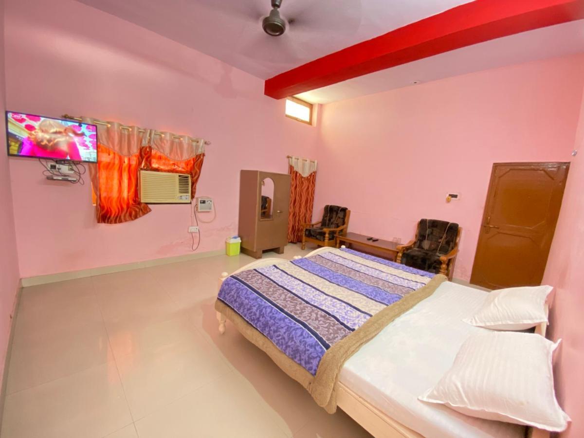 Hotel Shri Mahant Orchha 5 Mint Walking From Ram Raja Temple エクステリア 写真