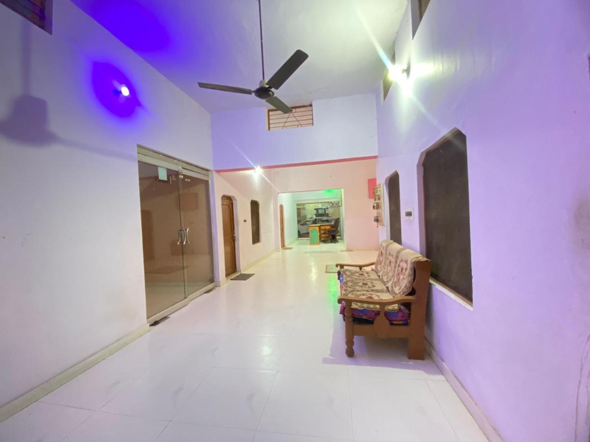 Hotel Shri Mahant Orchha 5 Mint Walking From Ram Raja Temple エクステリア 写真