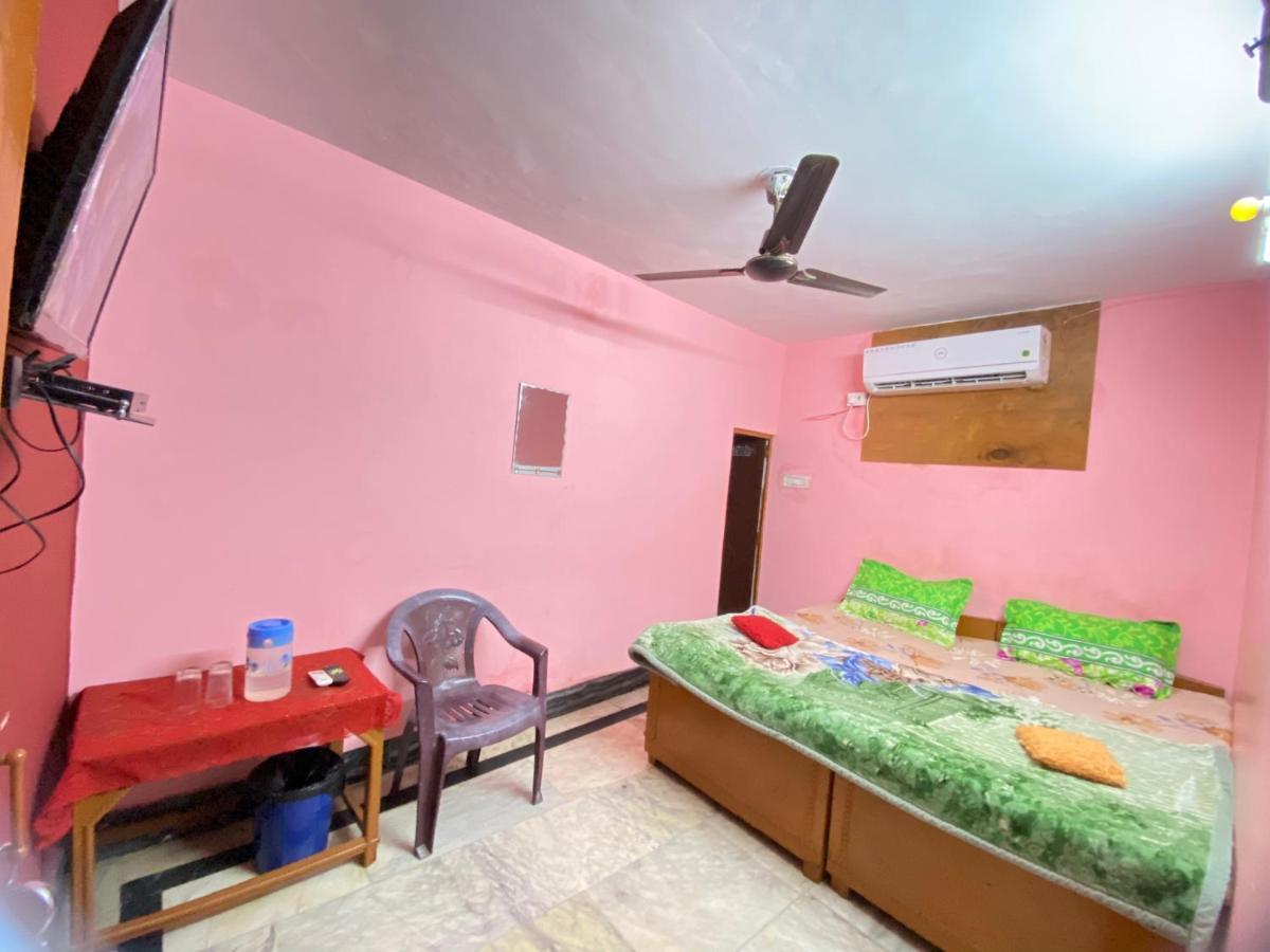 Hotel Shri Mahant Orchha 5 Mint Walking From Ram Raja Temple エクステリア 写真