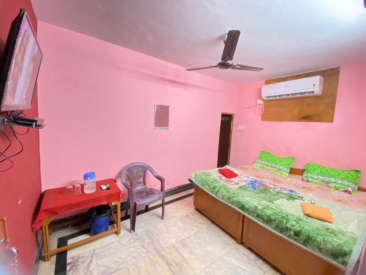 Hotel Shri Mahant Orchha 5 Mint Walking From Ram Raja Temple エクステリア 写真