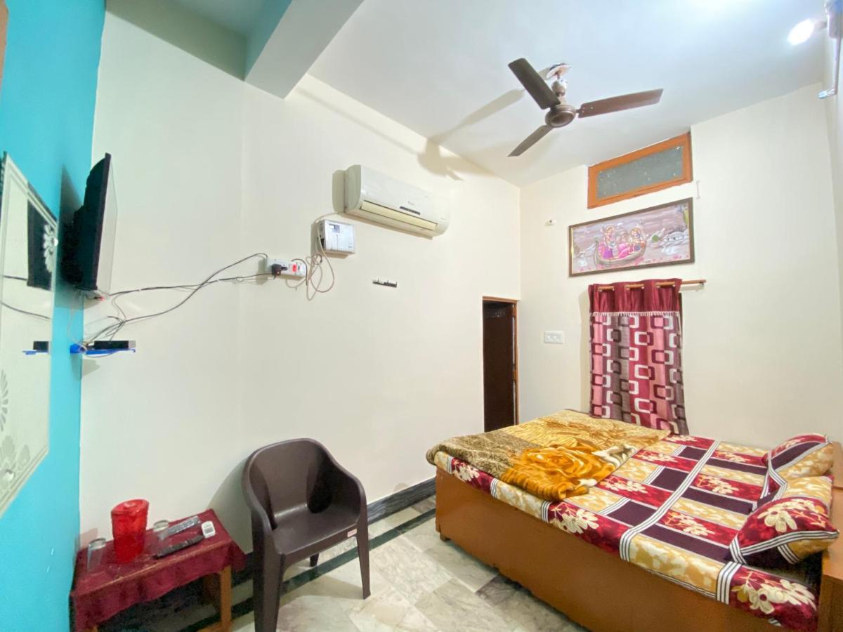 Hotel Shri Mahant Orchha 5 Mint Walking From Ram Raja Temple エクステリア 写真