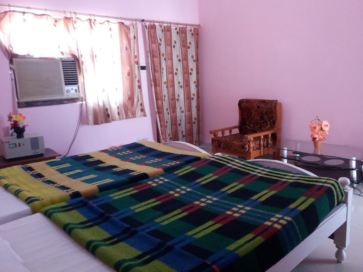 Hotel Shri Mahant Orchha 5 Mint Walking From Ram Raja Temple エクステリア 写真
